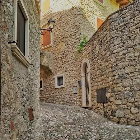 Elena Apartment *
